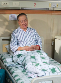 色美国农夫vl十次啦
